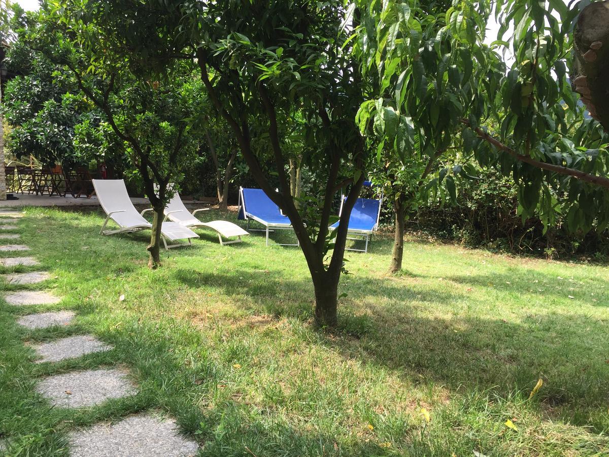 Agriturismo La Rocca Di Perti 피날레리구레 외부 사진